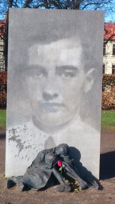 Raoul Wallenberg monument Raoul Wallenberg monument